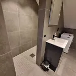 For 2 Διαμέρισμα *